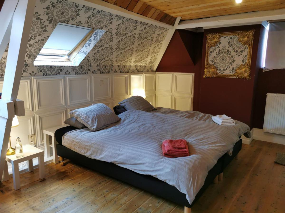 Ostend Backpackers Lodge ภายนอก รูปภาพ